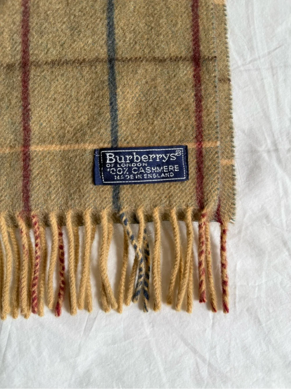 Burberry 100% Cashmere Plaid Scarf